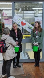 65ccba1399258 65ccba1399259leah Cable And Gina Young.jpg