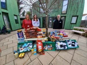 65ccba25bc974 65ccba25bc975lisa Walton And Leah Cable.png